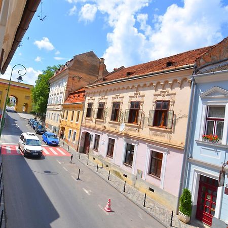 Charming Apartment - Heart Of Brasov Poarta Schei المظهر الخارجي الصورة