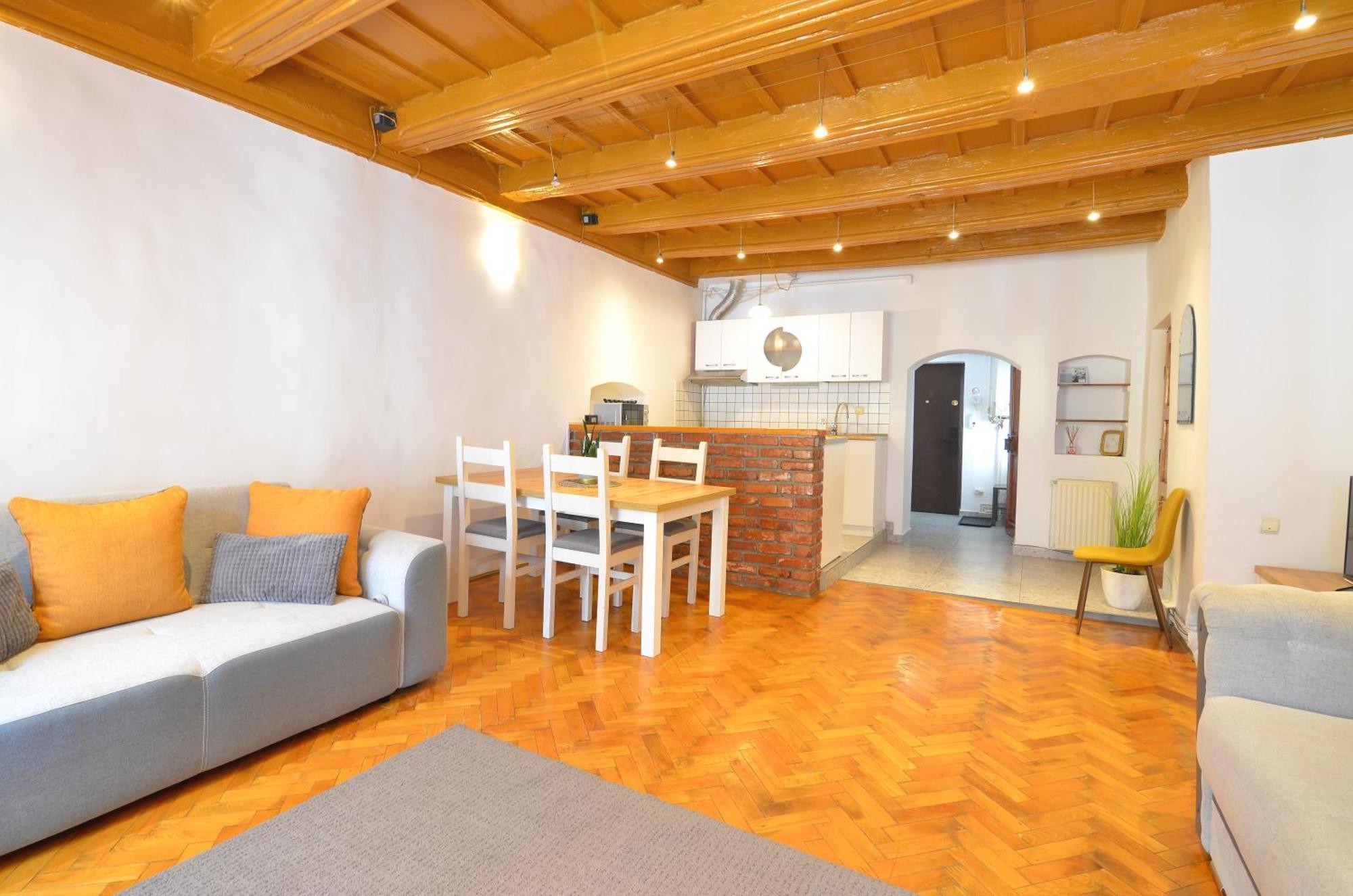 Charming Apartment - Heart Of Brasov Poarta Schei المظهر الخارجي الصورة